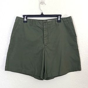 Eddie Bauer green shorts, size 16